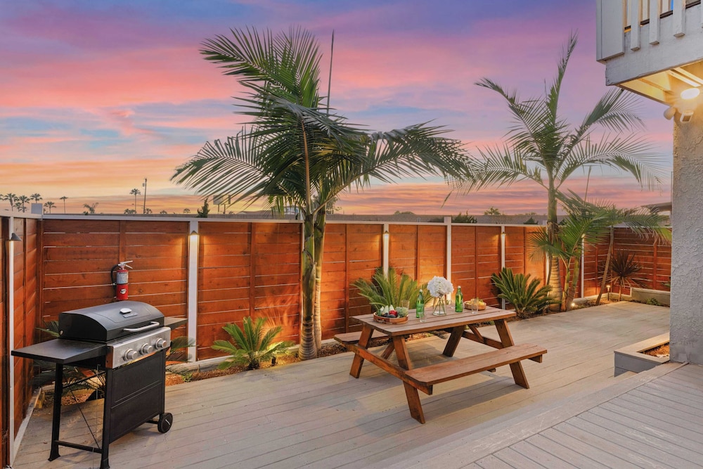 El Camino Surfhouse B by Avantstay Ocean Views & Deck, Near Trestles Beach