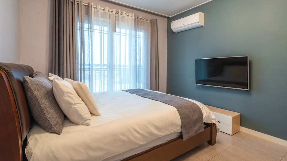 Sokcho Scenic House Pension
