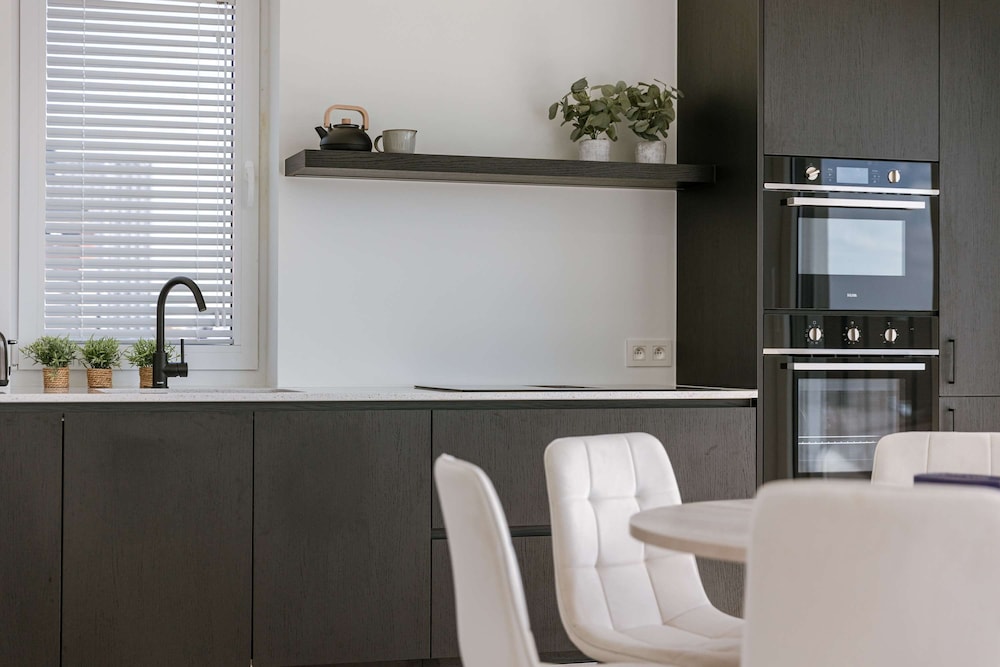 Huswell - New Beach Apartment in De Haan