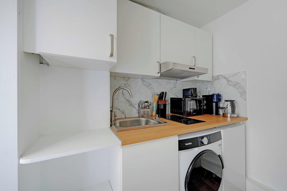 Comfortable 2P Studio - Gare du Nord / Paris 10th
