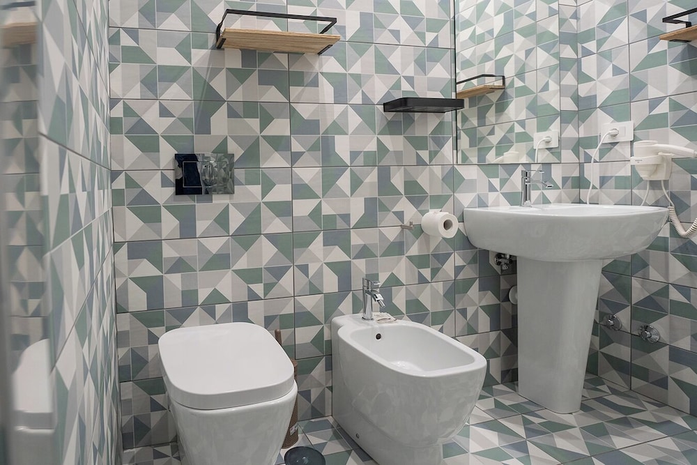 B&B Le 4 Stagioni Dante's Suites by ClaPa Group Dislocated Hospitality