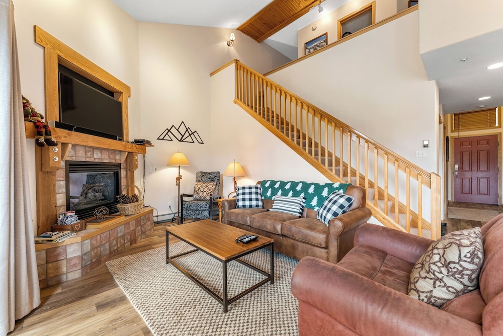 Buffalo Ridge Village #314g
