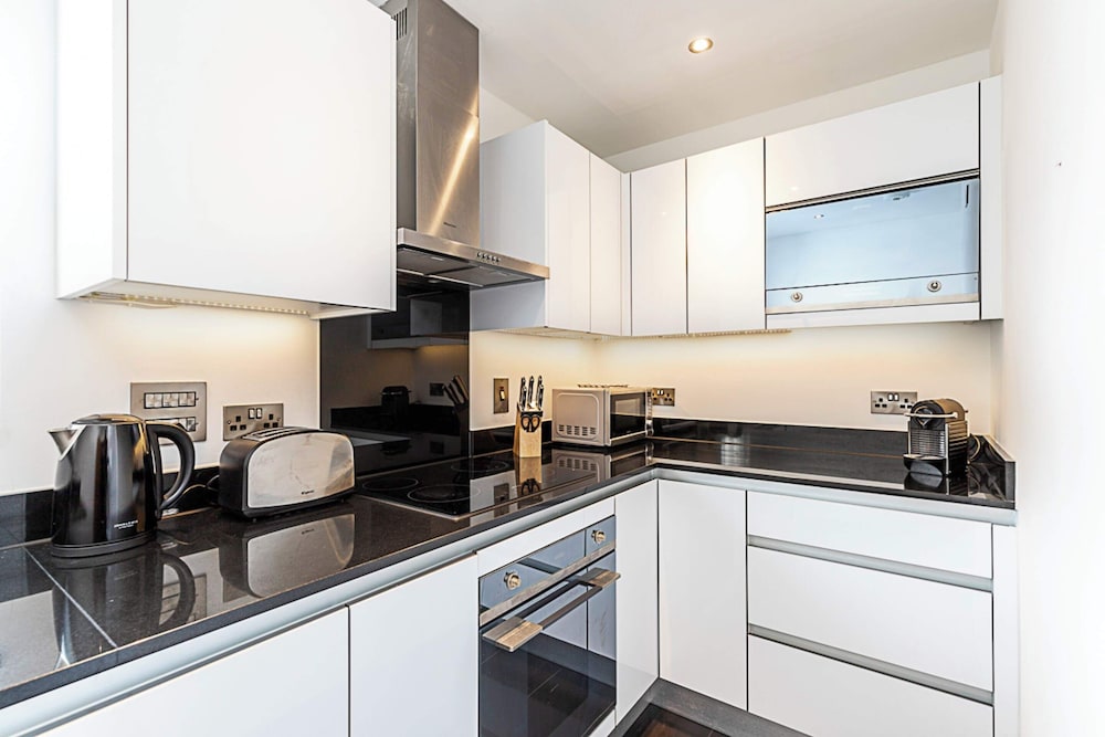 Elegant and Cosy Family Apartment in Marylebone