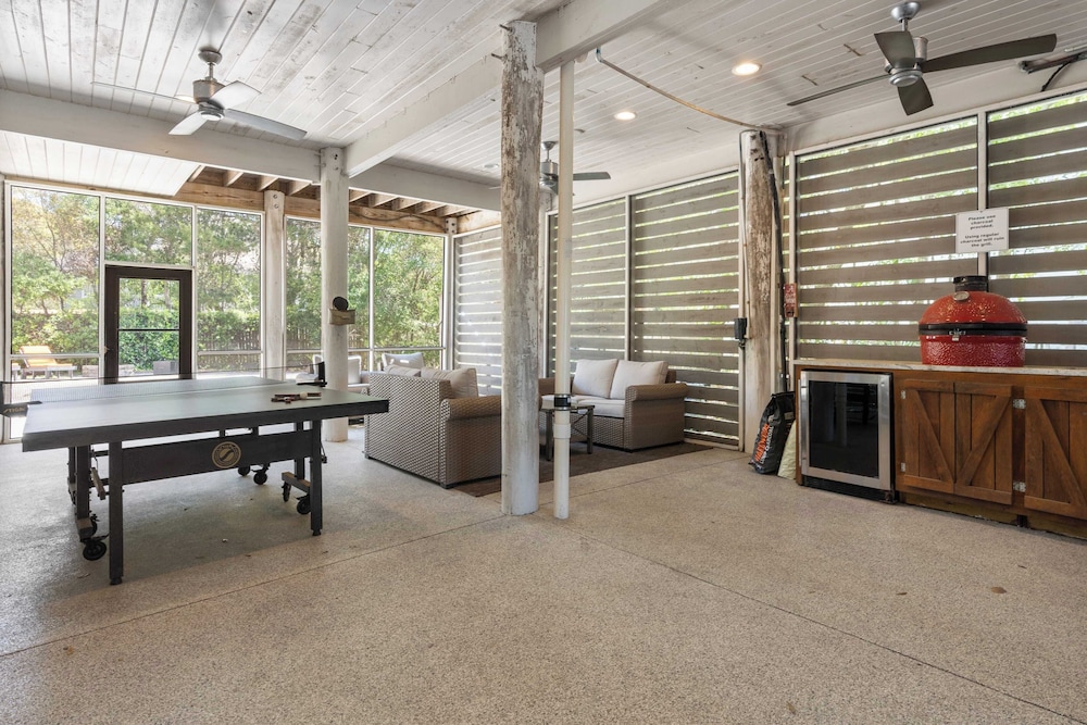 30A Beach House w/ Private Pool, Fire Pit, BBQ & Golf Cart to Rosemary Beach