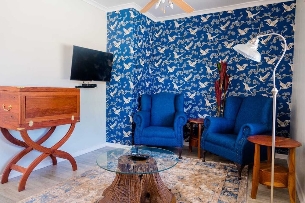 36 Alexander Guest House