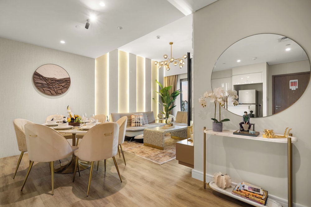 Ultra LUX Burj View Spacious High Floor