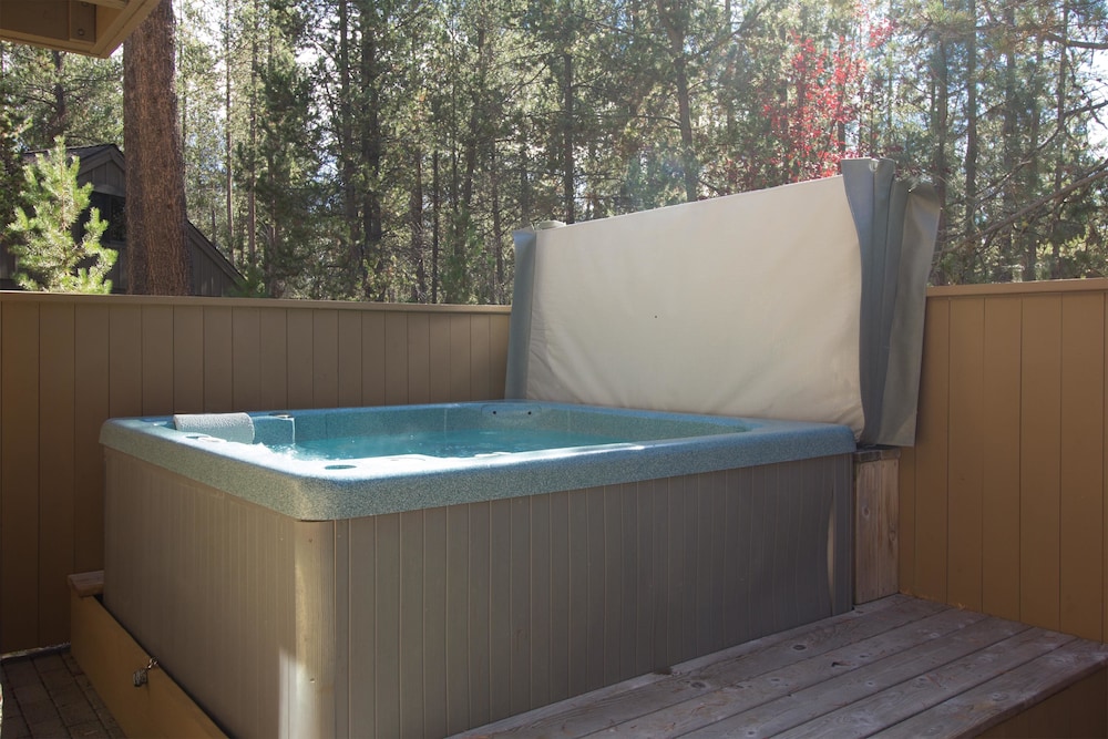 Salishan 10
