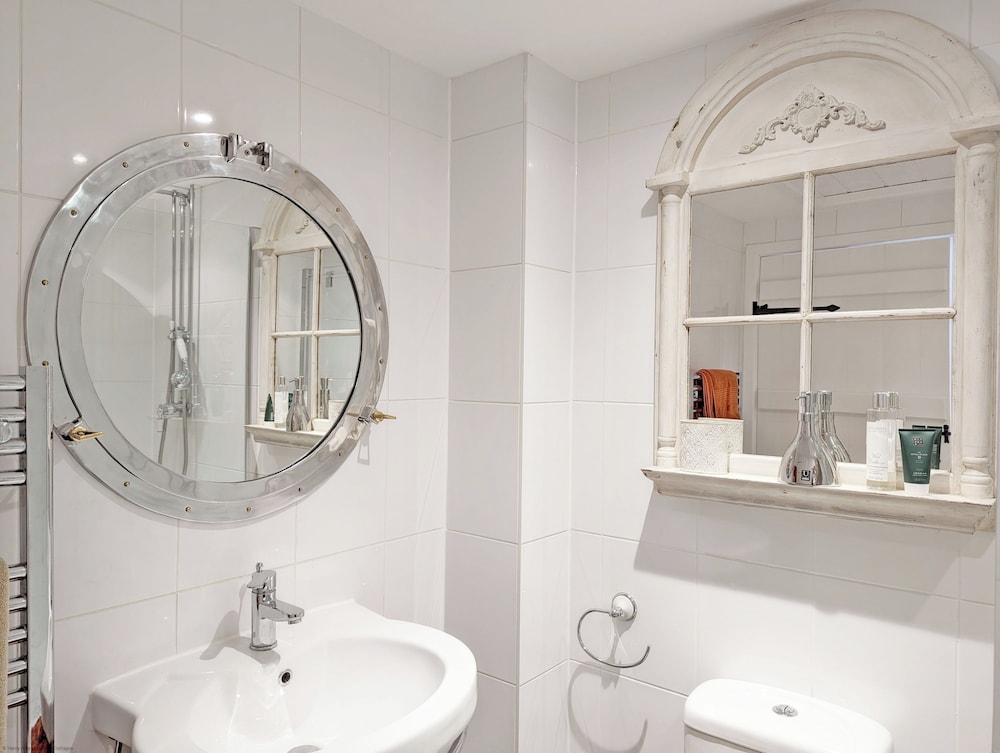 Unique Stay for Large Groups - Please Enquire!
