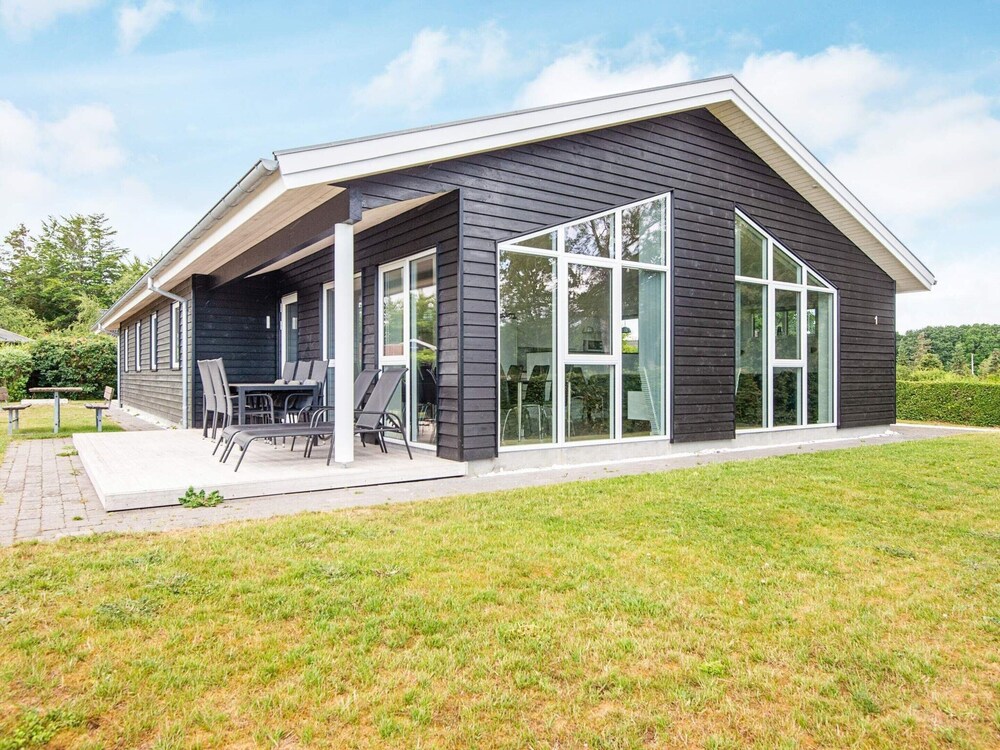 Luxury Holiday Home in Jutland near Sea