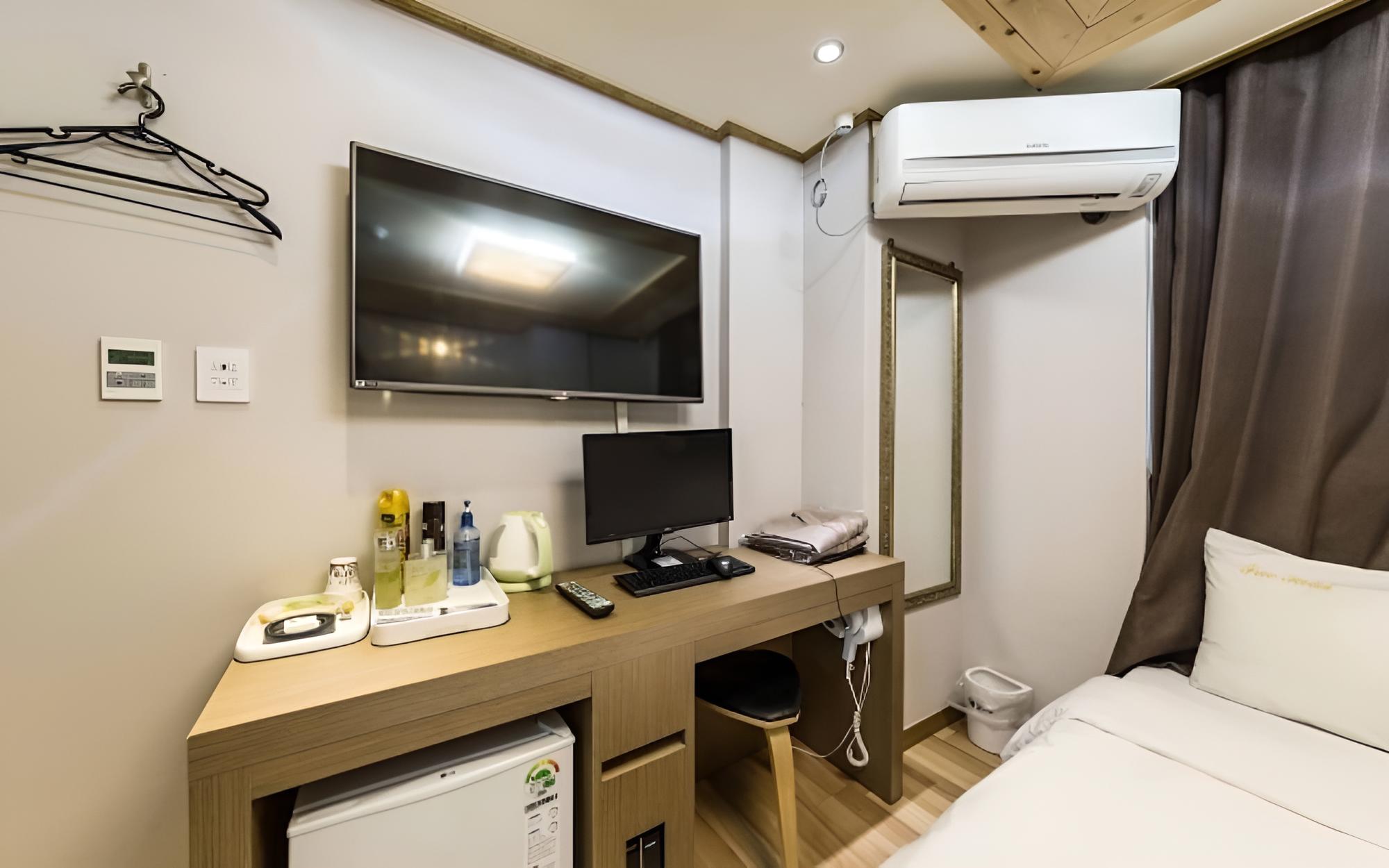 Yeongdeungpo Free Hotel view 3