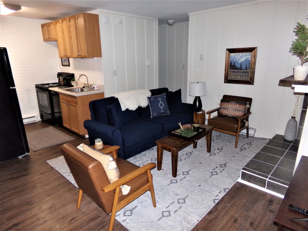 Blue River Condos 3 Bed 2 Bath