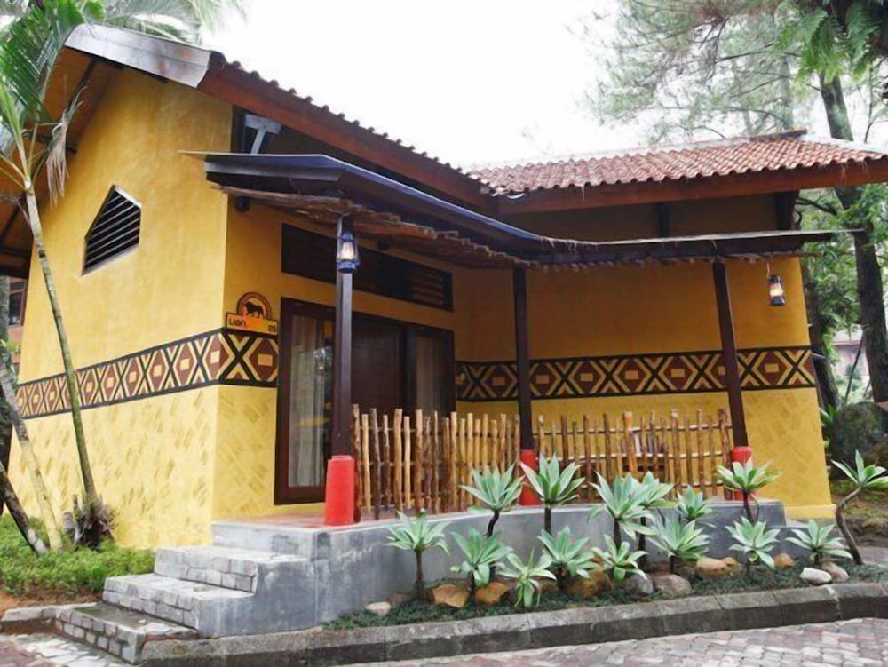 Royal Safari Garden Resort & Convention