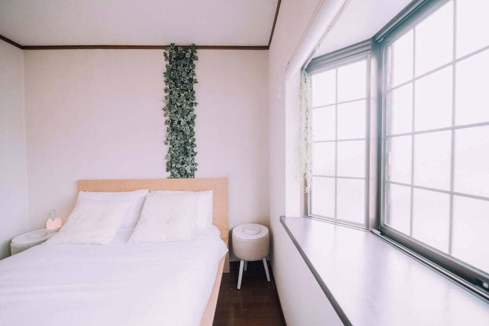 5BDR 1.5BA Osaka Castle House