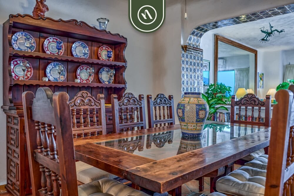 Ocean View 2Br Condo-balcony-beach-pool - 310