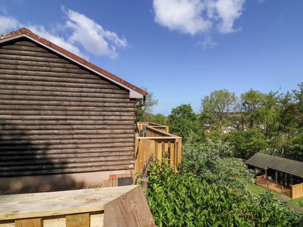 Chalet Log Cabin L3