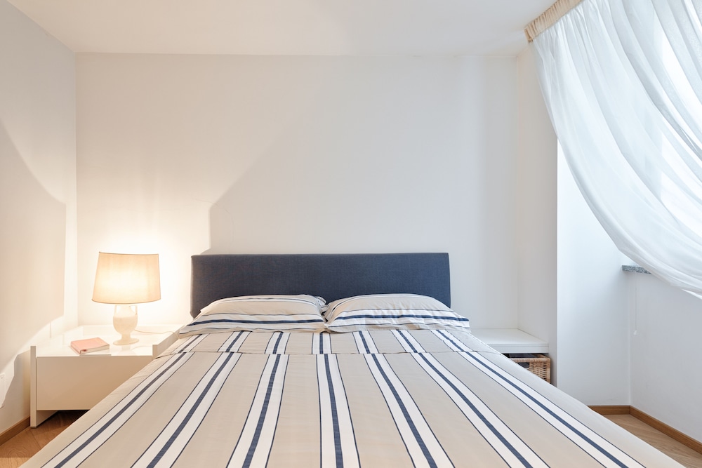 Piazza Savoia Stylish Flat view 3
