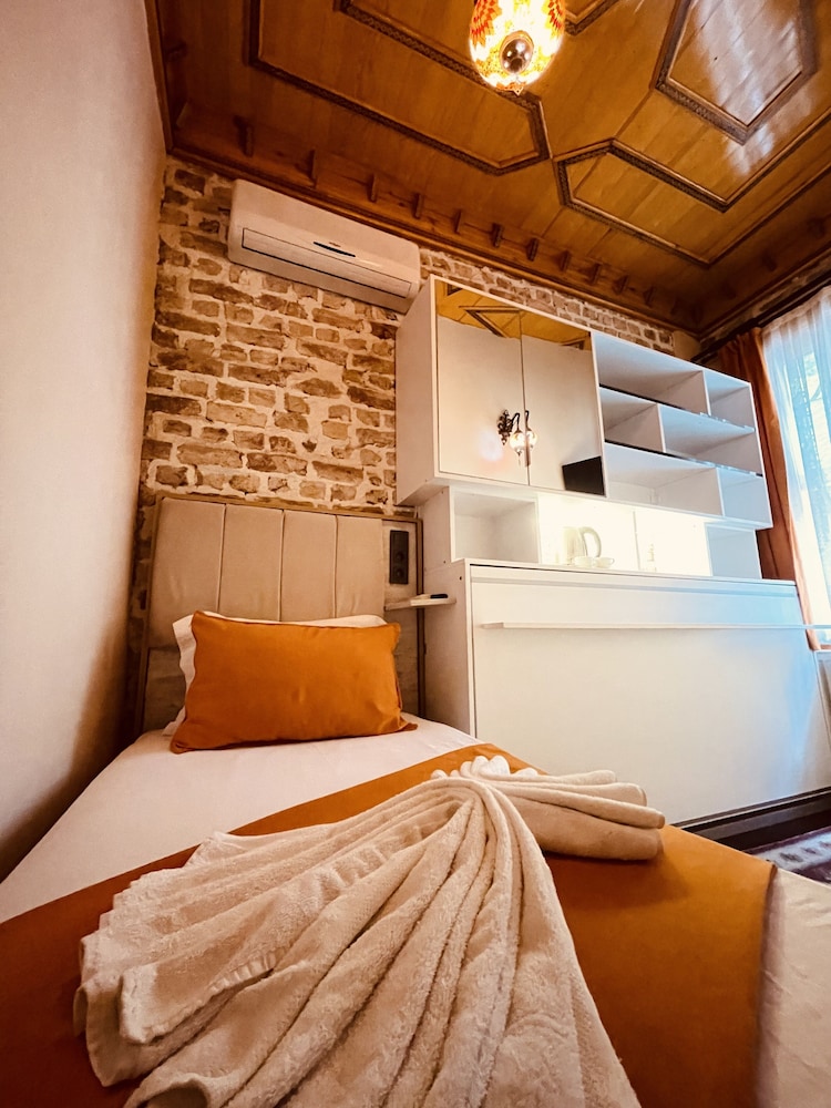 Astra Boutique Otel - Image 17