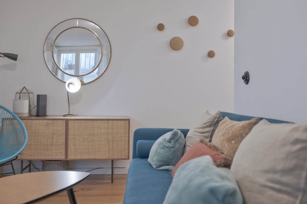 Alfama Design W Terrace by Homing