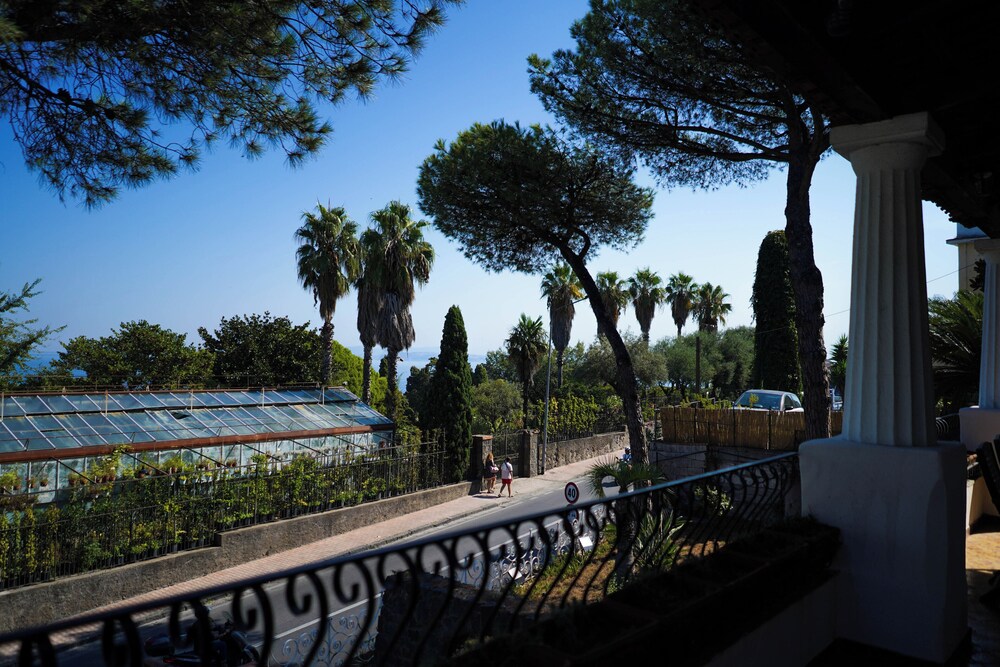 Villa Magiolina