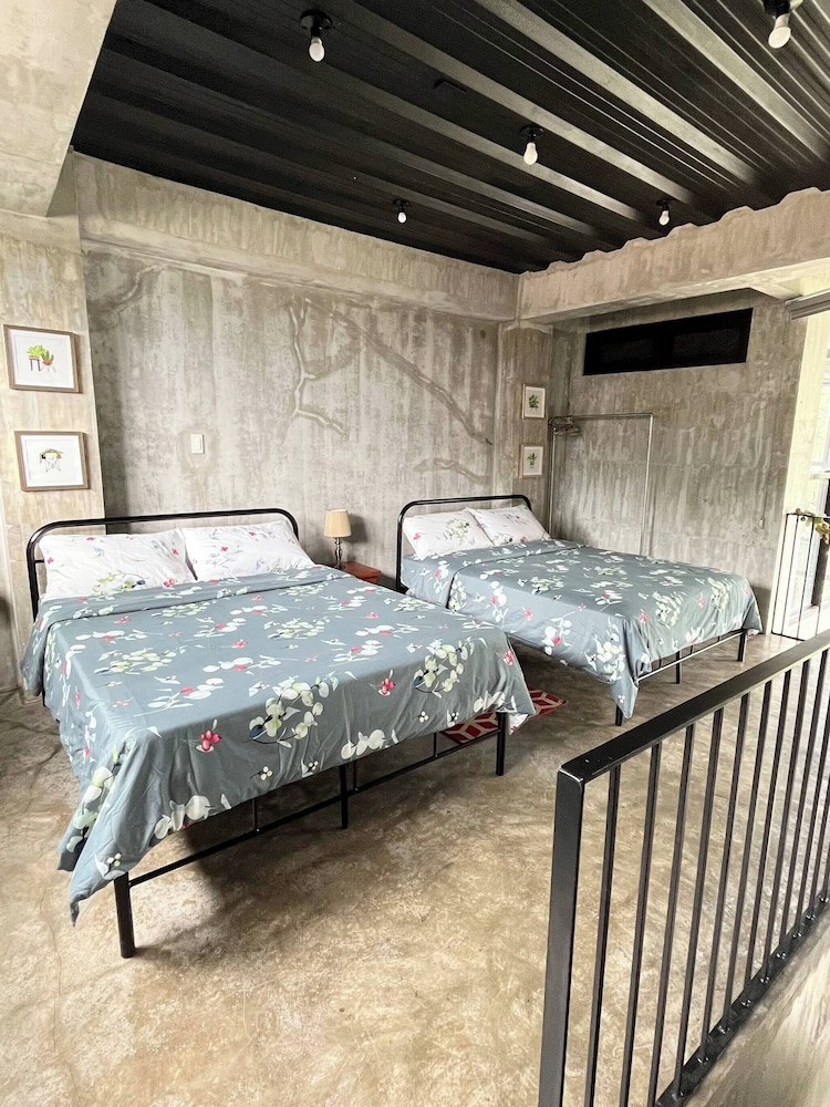 Baguio Hillhouse, Ask About Free Stay for Kids