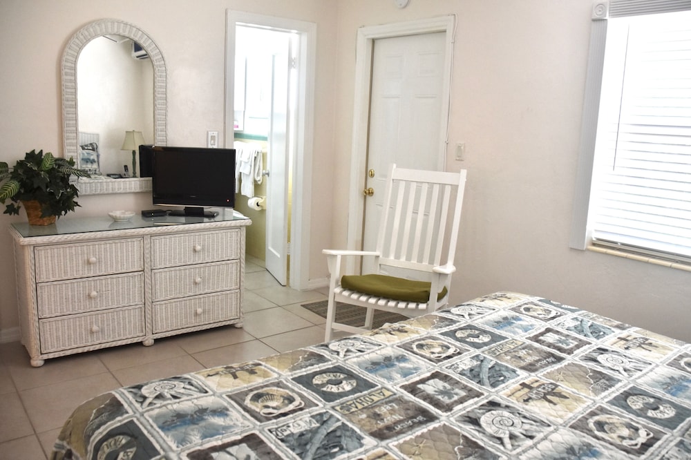 Bahama Beach Club of Pompano