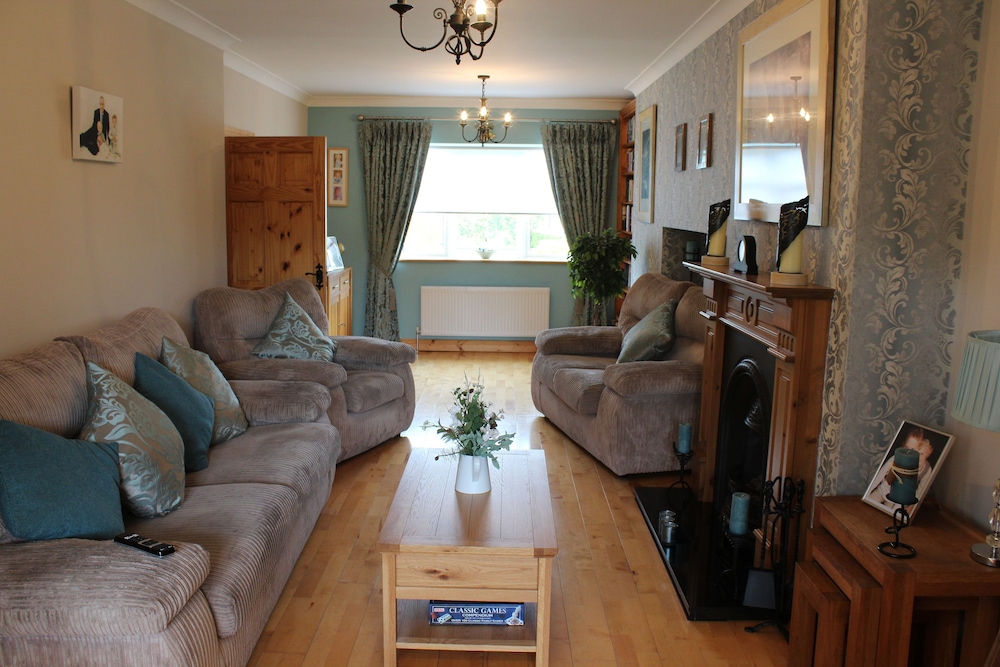 Cois Ba House