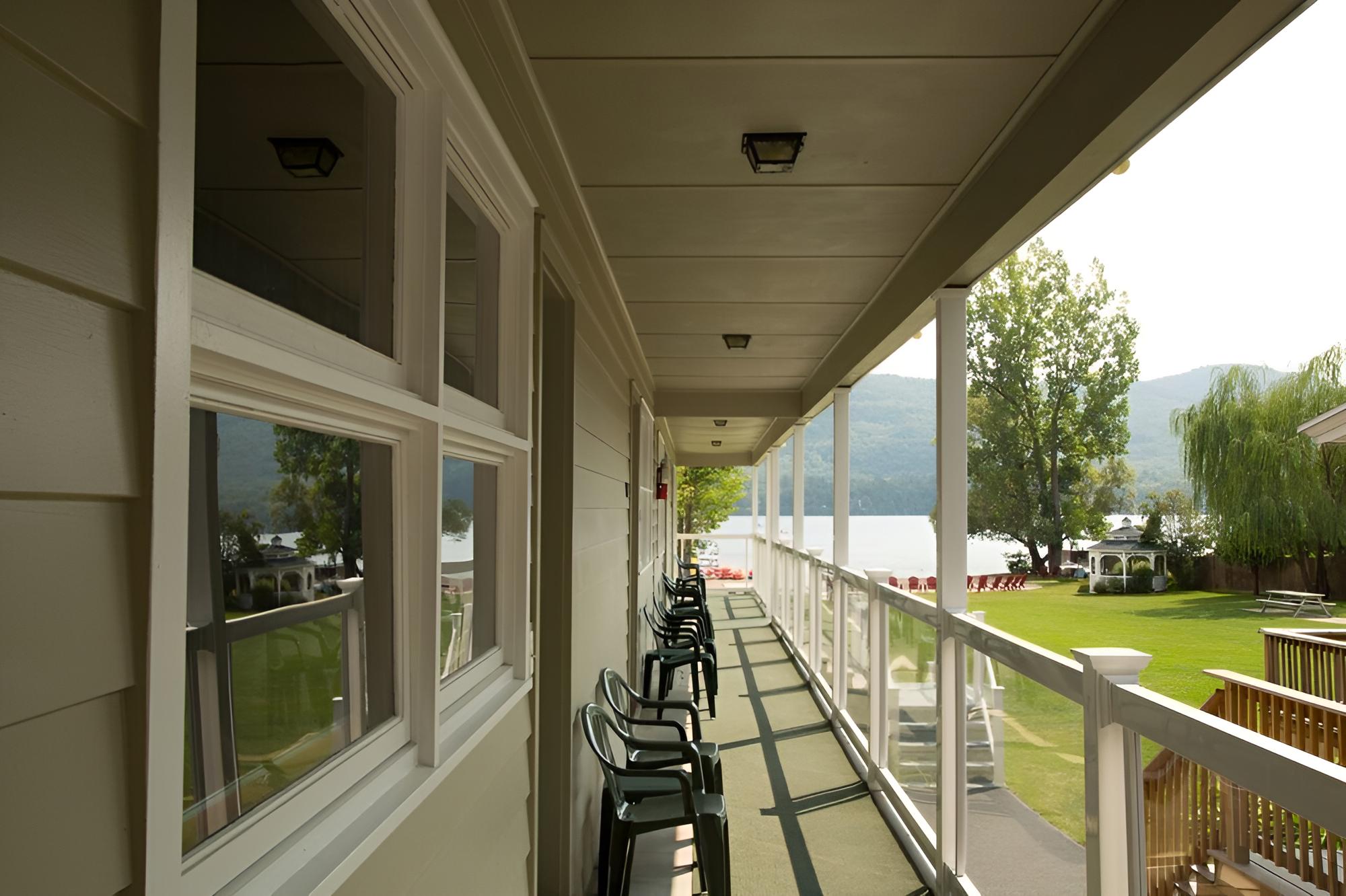 Shore Meadows Motel