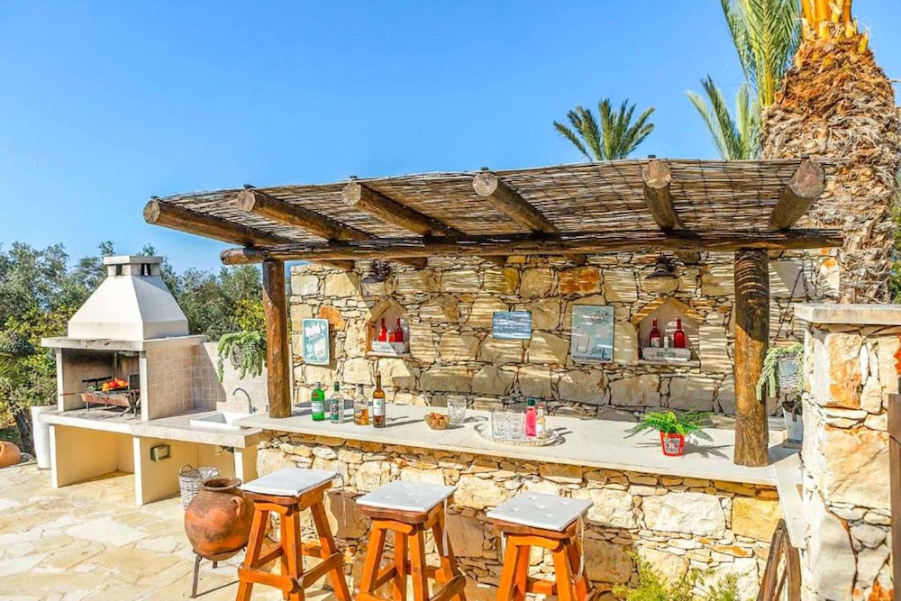 Petrides Villa