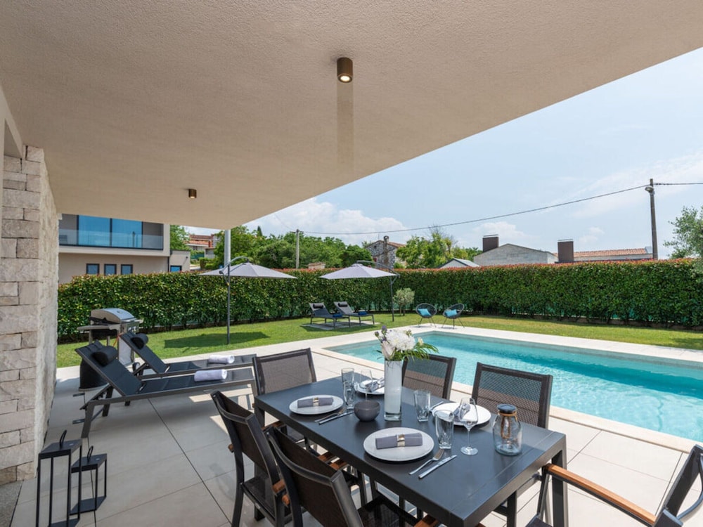 Belexo - Luxury Home Istria view 5