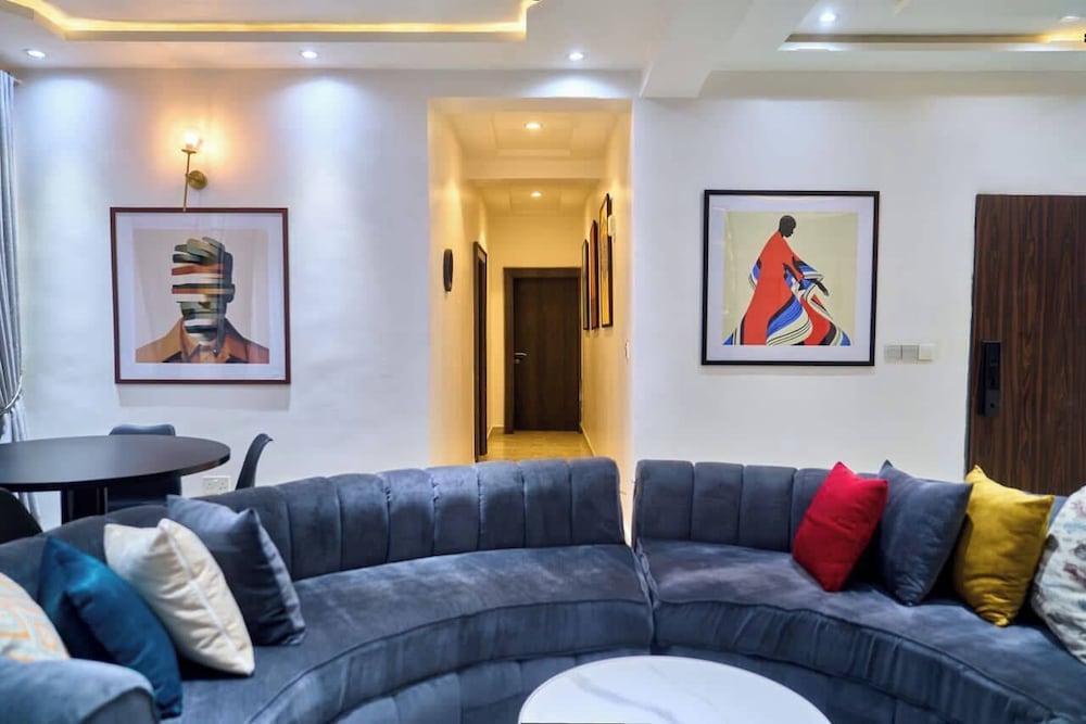 STBJ APARTMENT