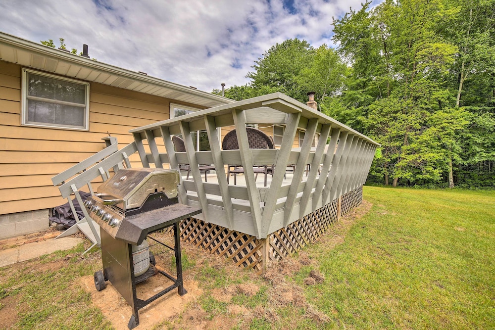Indiana Countryside Retreat on 37-acre Land! view 4