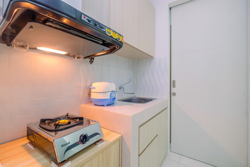 Cozy Living 2BR Sentul Tower Apartment