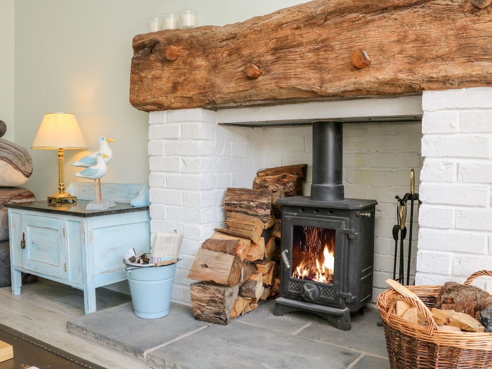 3 Elm Cottage view 5