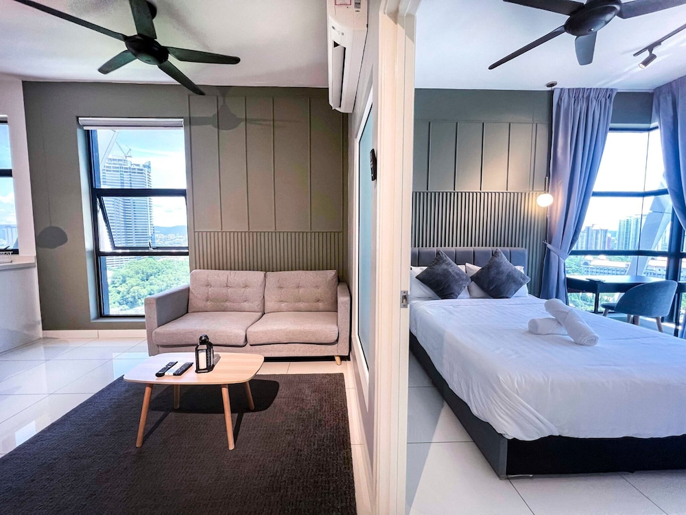 Arte Mont Kiara Luxury Suite by Stay Hub