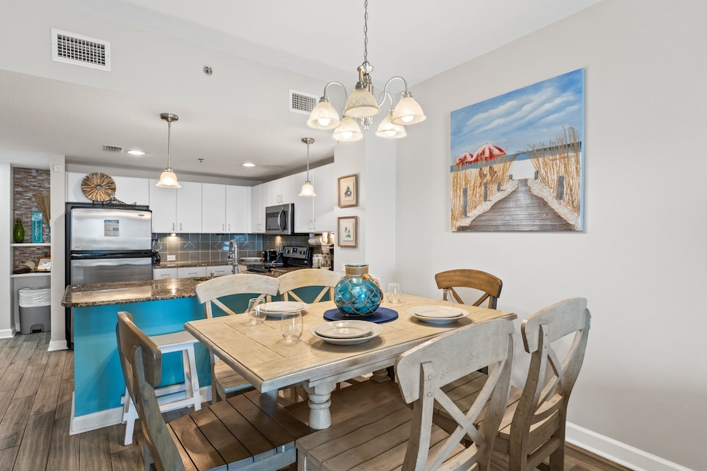 Grand Panama Beach Resort by Book That Condo