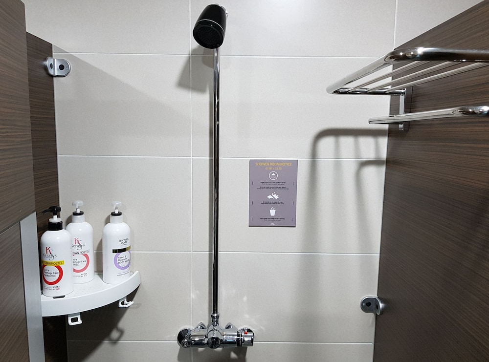 Midtown Hostel