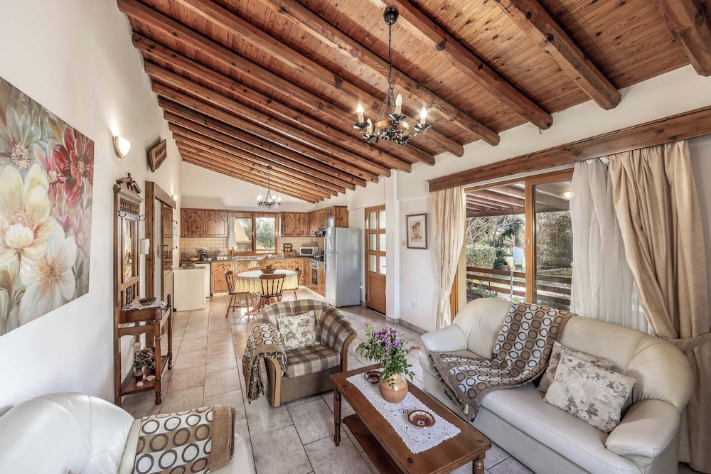 Coral Bay Cottage