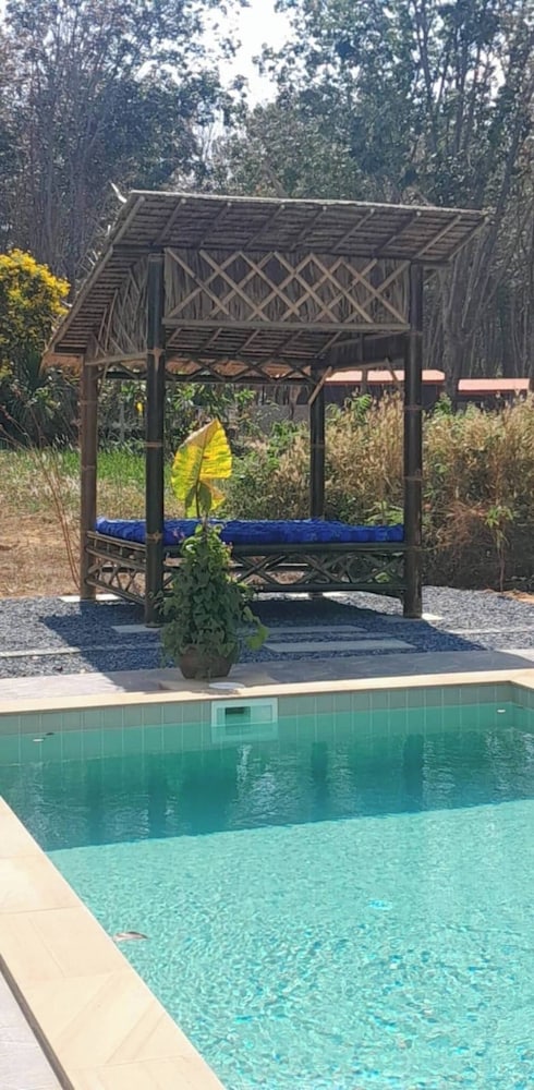 Baan ton mai 2 Bedrooms 400 m From the Beach