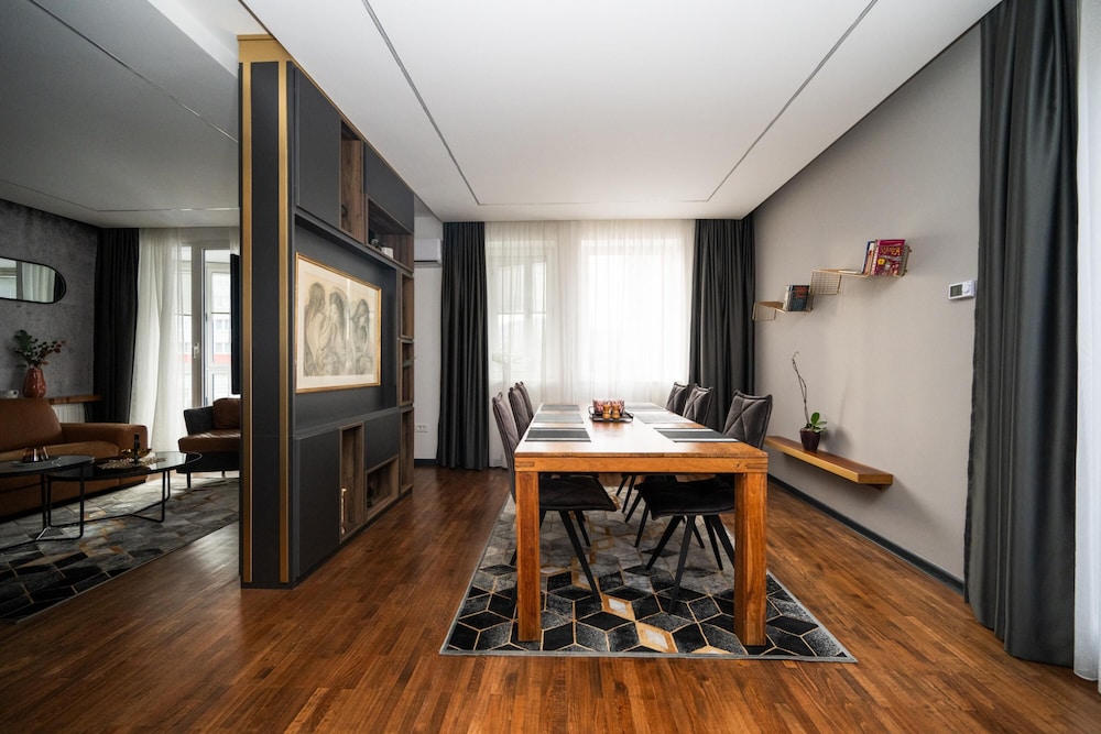 meeting & event spaces