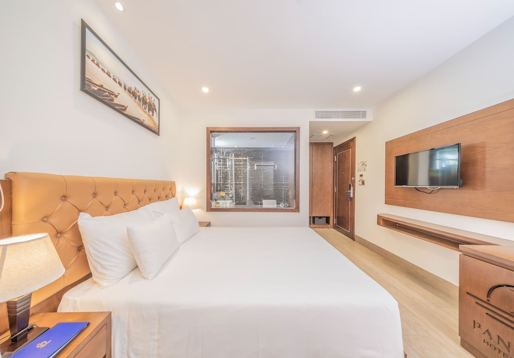 Sana Da Nang Beach Hotel 33