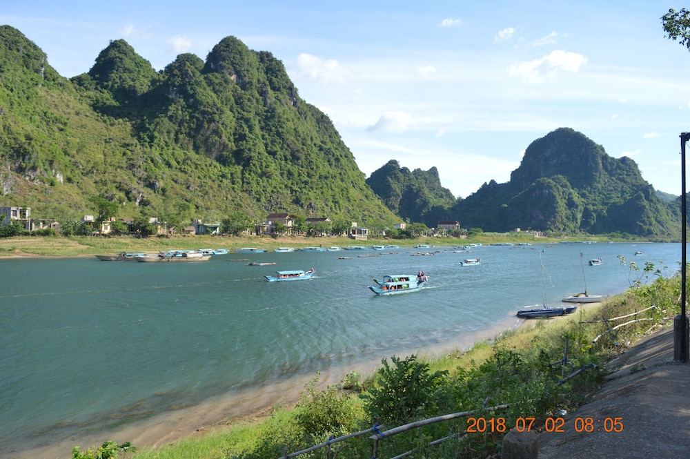 Son Doong Riverside Homestay