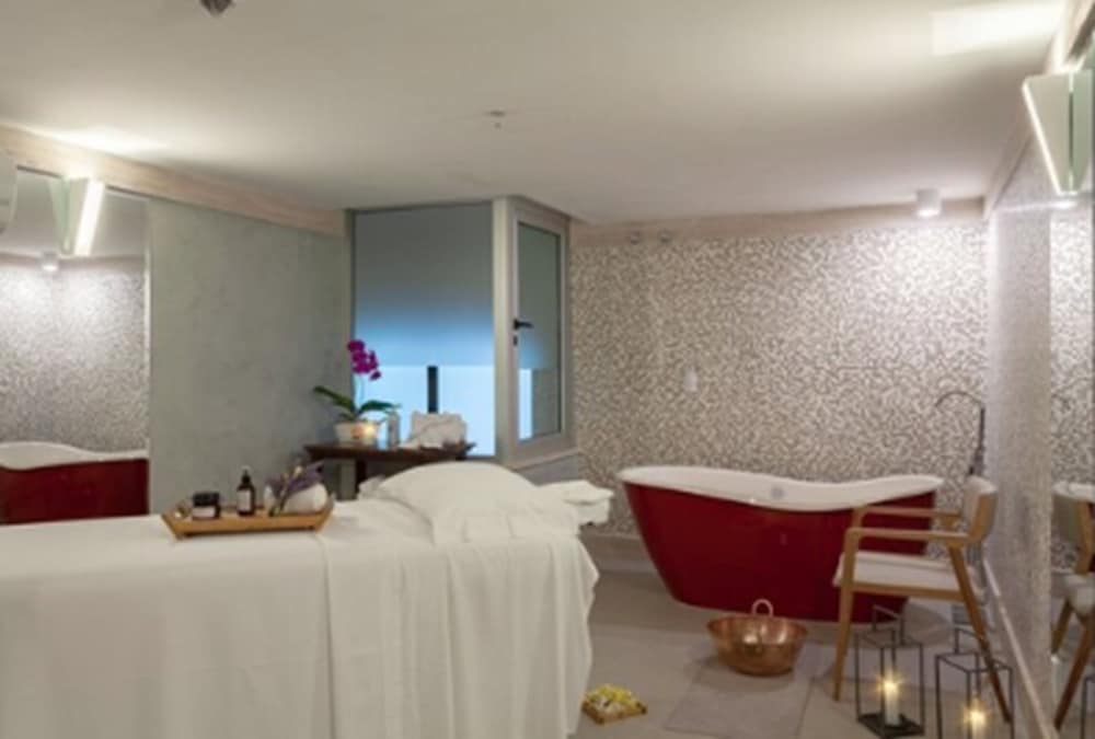 Malai Manso Yacht Convention & Spa