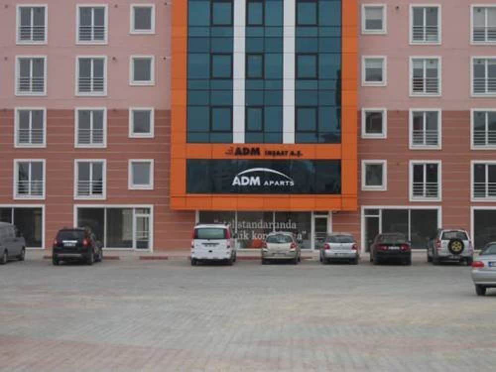 Hera Club Residence