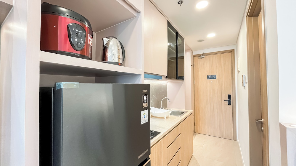 Strategic Studio At Antasari Place Apartment