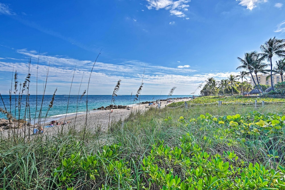 1 Block to Deerfield Beach: Studio w/ Fire Pit! view 4