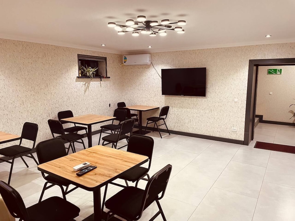 meeting & event spaces