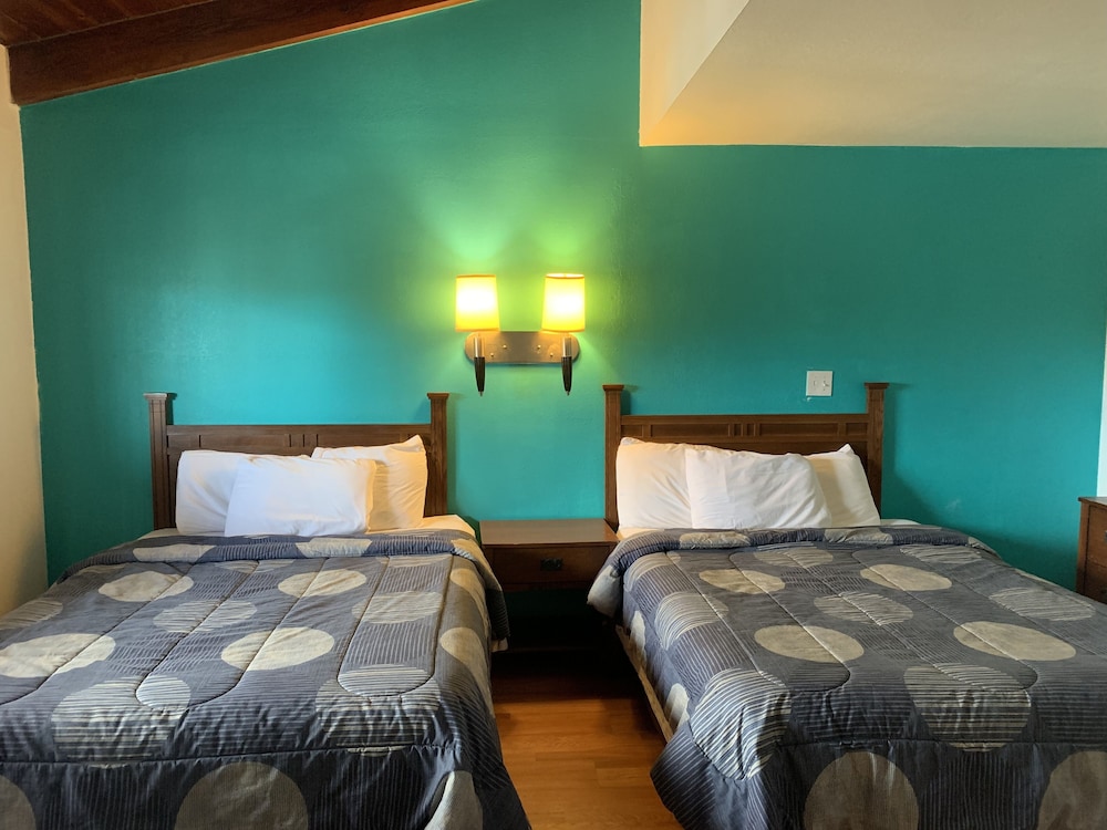 Fort Collins Inn view 4