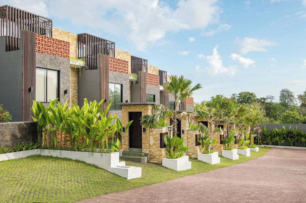 Tropical Villa 8A - 8 Min Melasti Beach