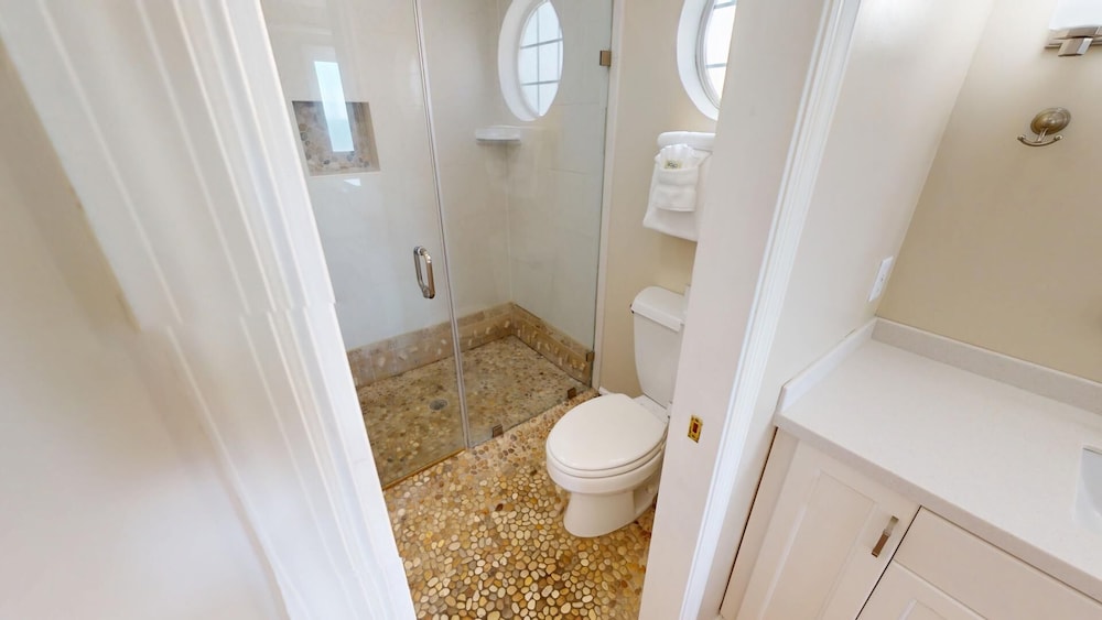 Pelican Point by Tybee Vacation Rentals