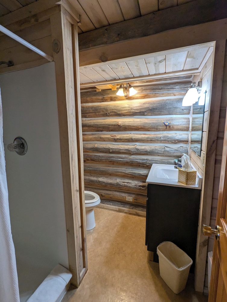 Gold Camp Cabins